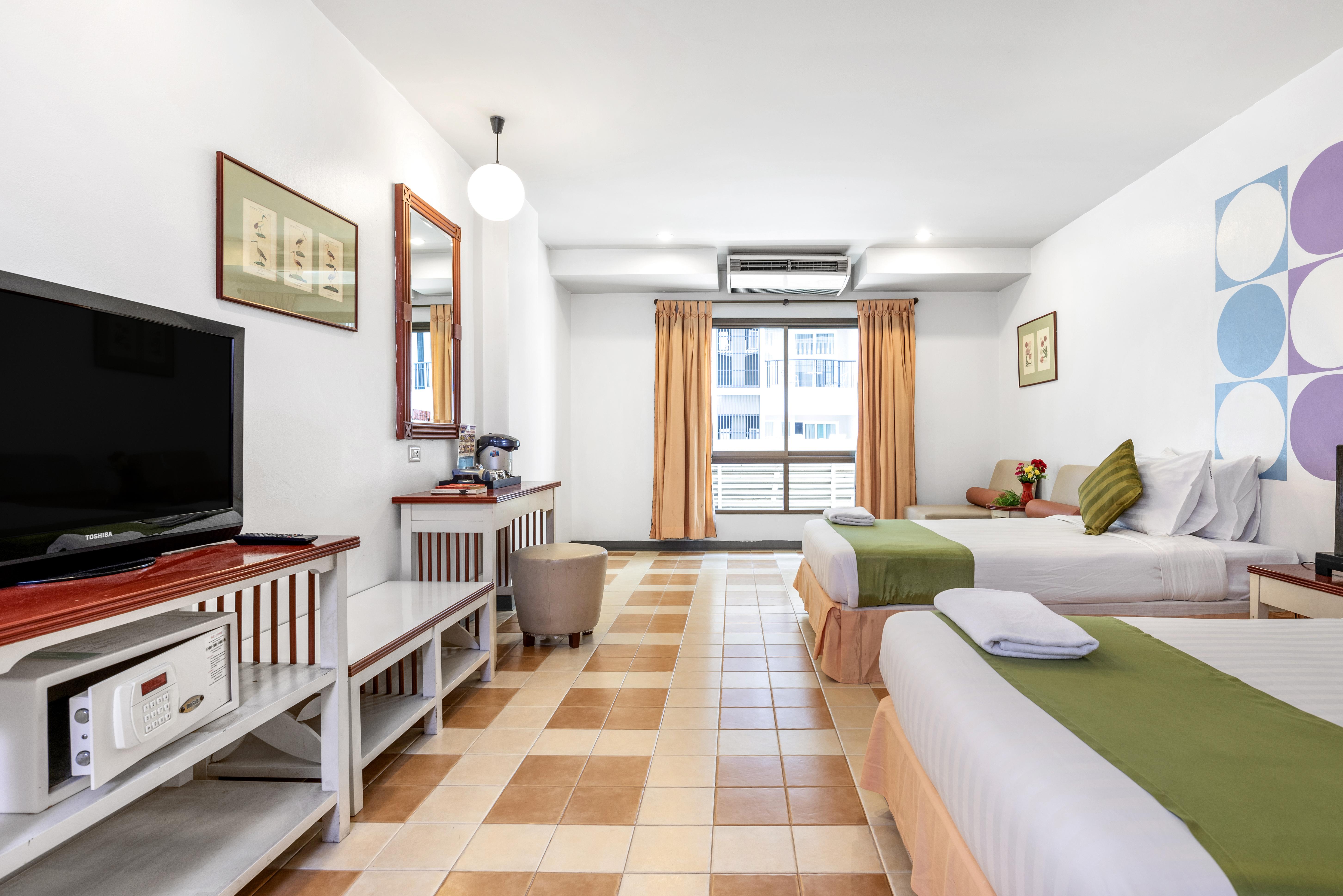 Sawasdee Sea View Hotell Pattaya Eksteriør bilde